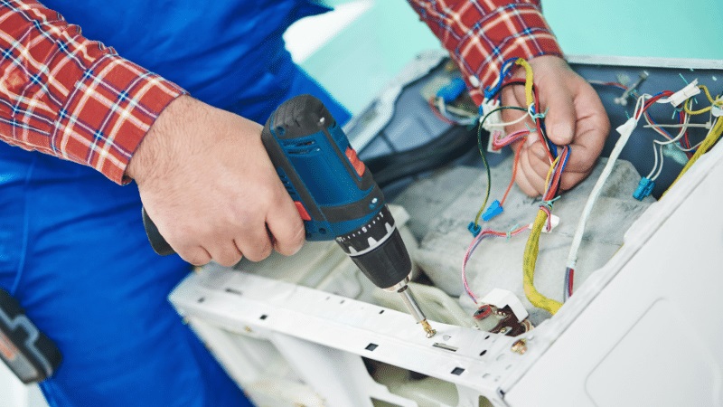 Yenimahalle Çetintaş Çetintaş çamaşır makinesi kart tamiri – Su almama arızası orijinal parça ile giderildi. - Teknik servis örneği